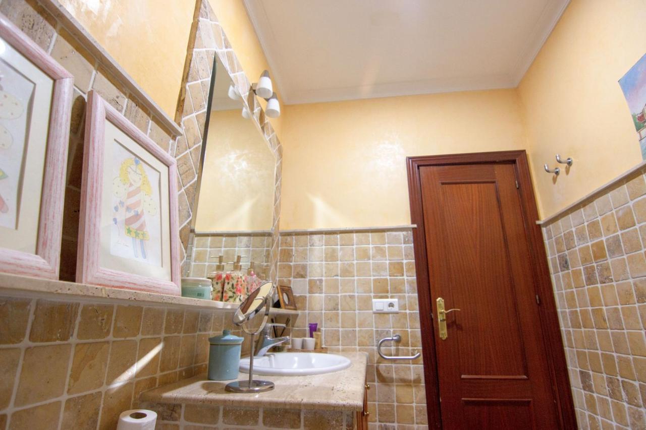 Rentalsevilla En El Mercado Del Arenal Appartement *